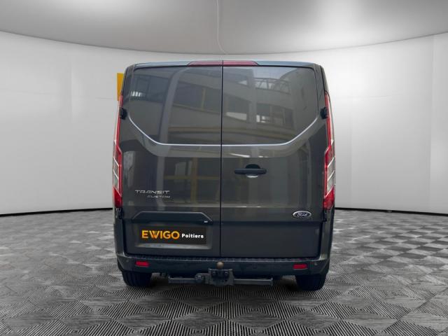 Ford Transit Custom image 2