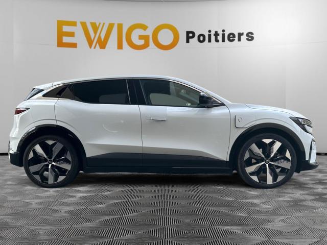 Renault Mégane E-Tech image 2