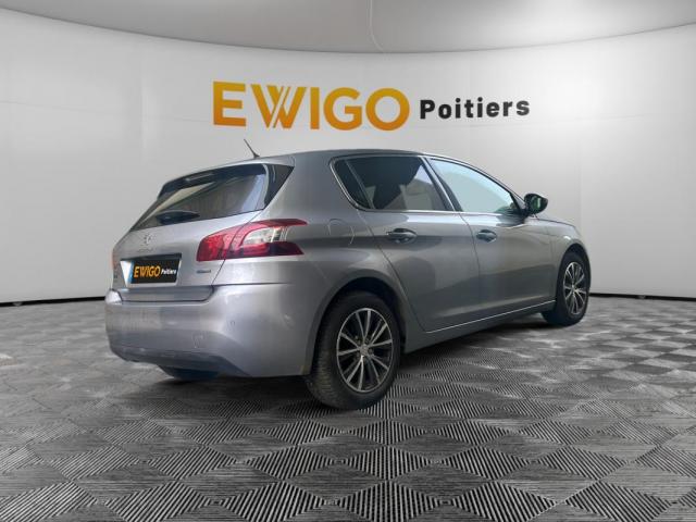Peugeot 308 image 8