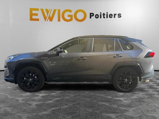 Toyota Rav4 image 2