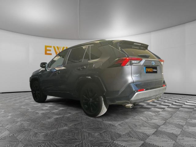 Toyota Rav4 image 9