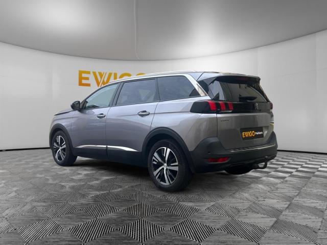 Peugeot 5008 image 8