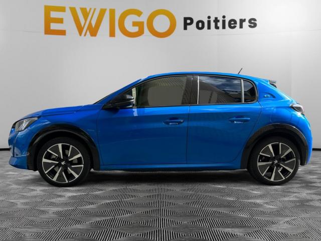 Peugeot 208 image 5