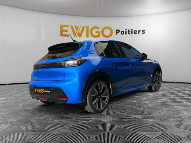 Peugeot 208 image 6