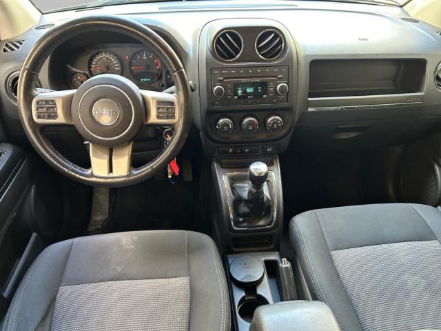 Jeep Compass image 2