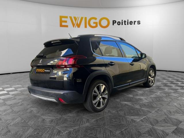 Peugeot 2008 image 9