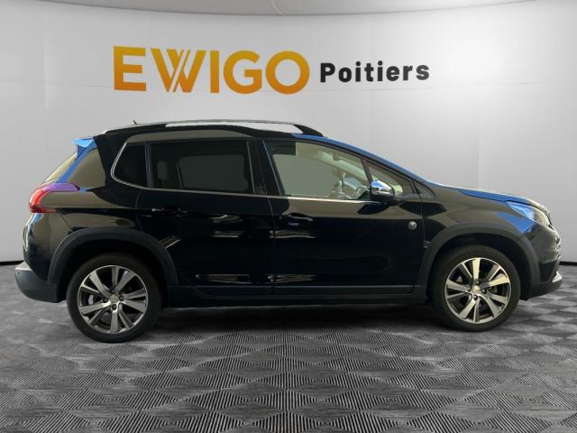 Peugeot 2008 image 2