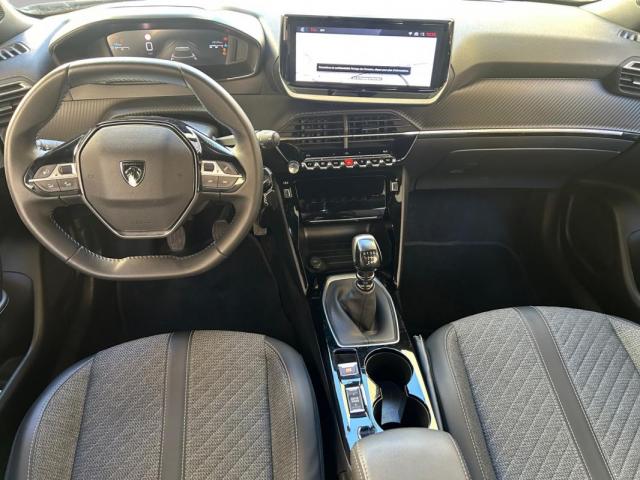 Peugeot 2008 image 5
