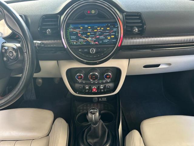 Mini Clubman image 8