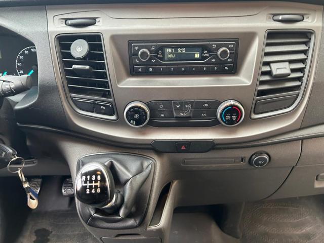 Ford Transit Custom image 5