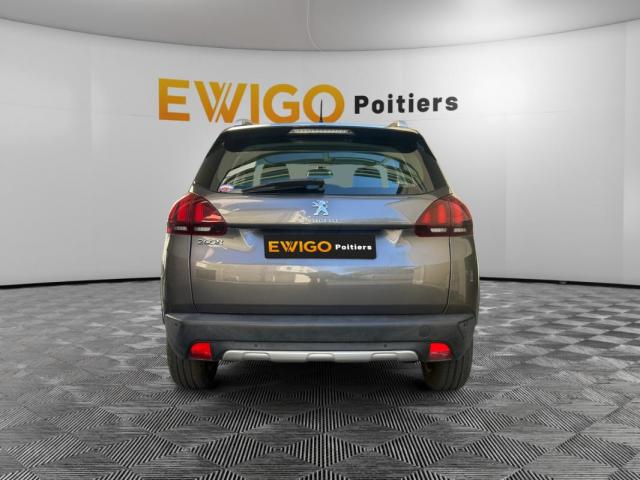 Peugeot 2008 image 4