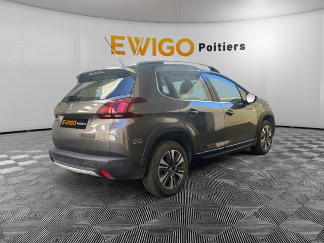 Peugeot 2008 image 5