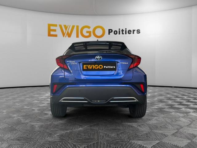 Toyota C-Hr image 9