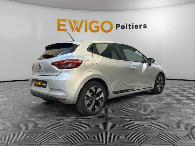 Renault Clio image 5