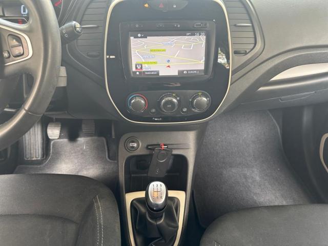 Renault Captur image 3