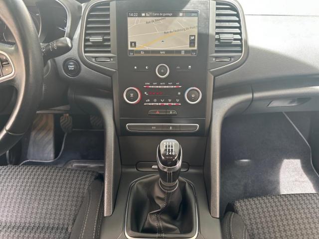 Renault Talisman Estate image 4