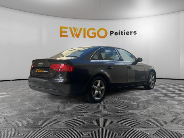 Audi A4 image 8