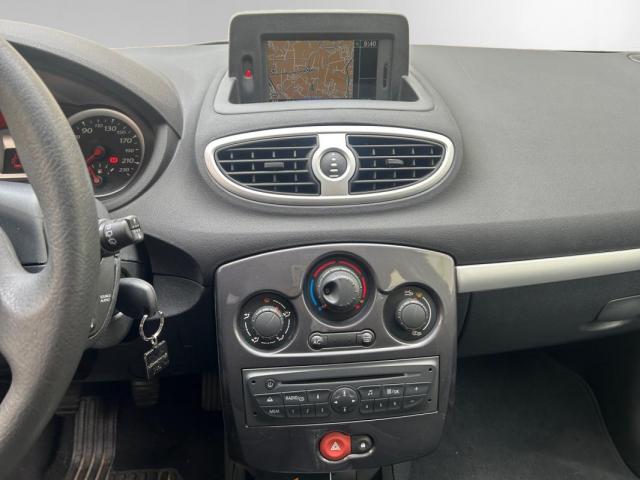 Renault Clio image 1
