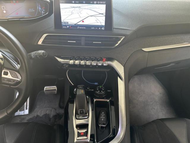 Peugeot 3008 image 8