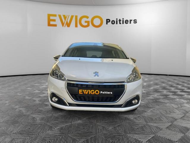 Peugeot 208 image 4