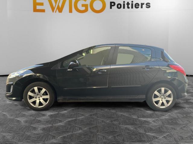 Peugeot 308 image 2