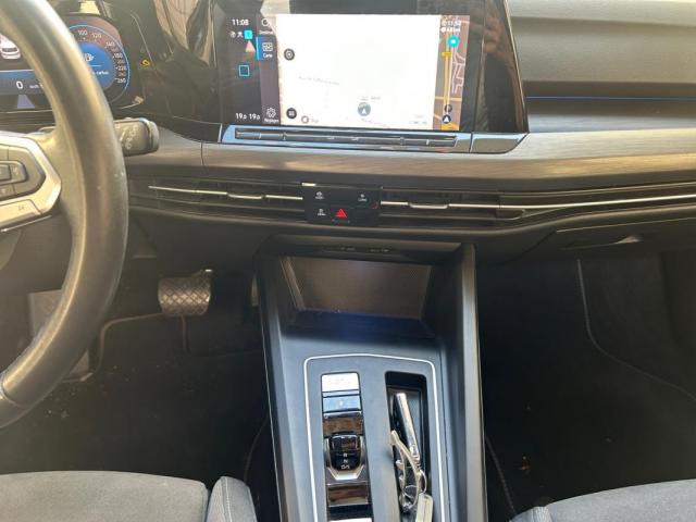 Volkswagen Golf image 9