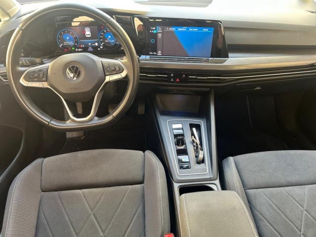 Volkswagen Golf image 5