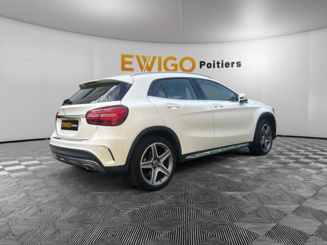 Mercedes Benz Gla image 8
