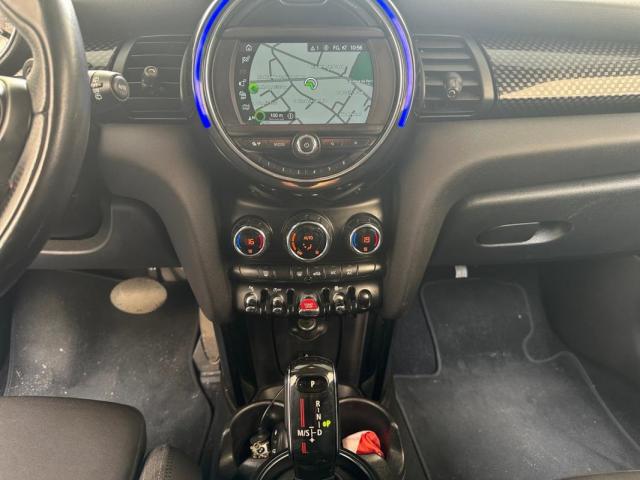 Mini Cooper S image 4