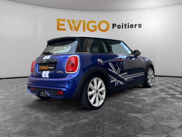Mini Cooper S image 3