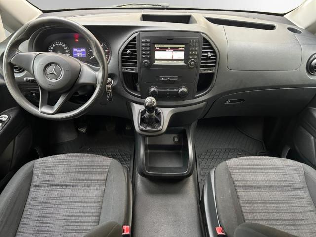 Mercedes Benz Vito Mixto image 2