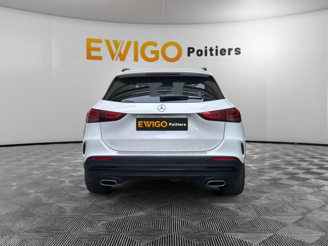 Mercedes Benz Gla image 8