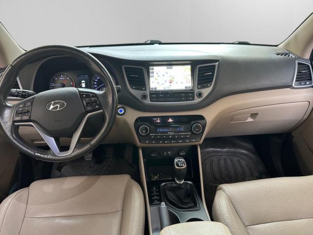 Hyundai Tucson image 8