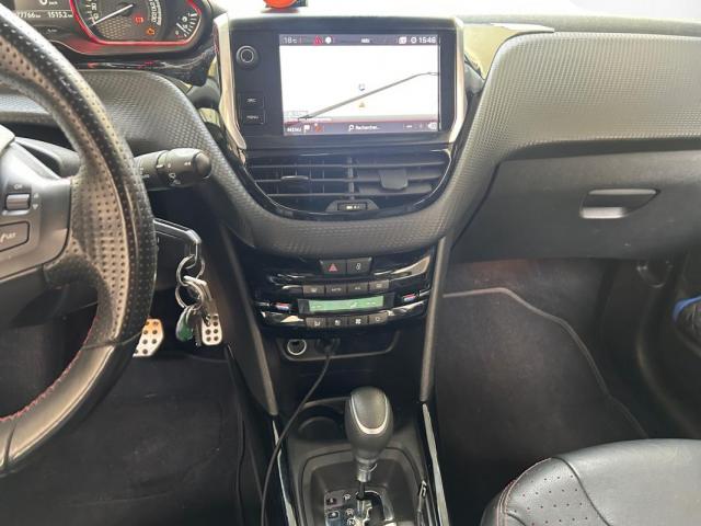 Peugeot 2008 image 9