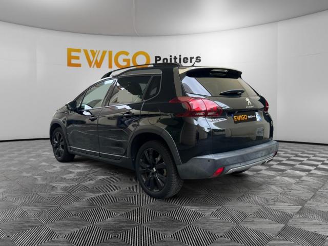 Peugeot 2008 image 2