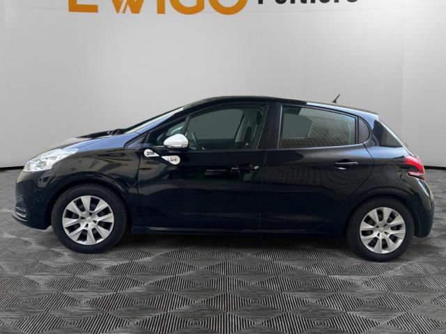 Peugeot 208 image 9