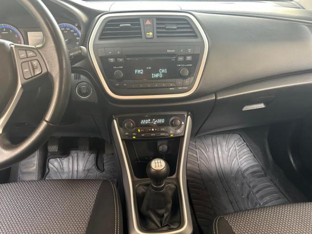 Suzuki Sx4 S-Cross image 2