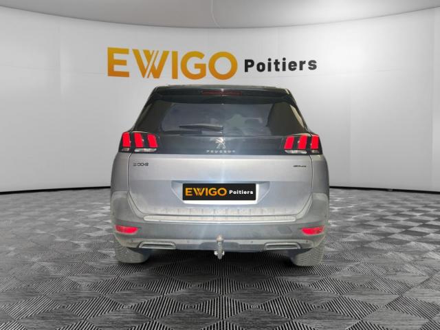 Peugeot 5008 image 3