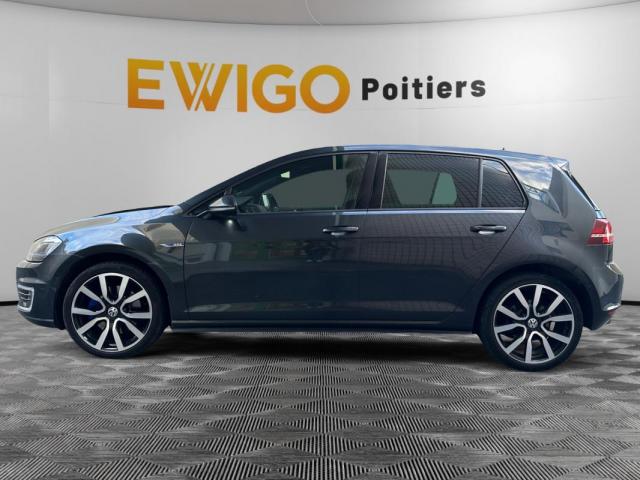 Volkswagen Golf image 8