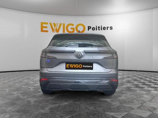 Renault Austral image 6