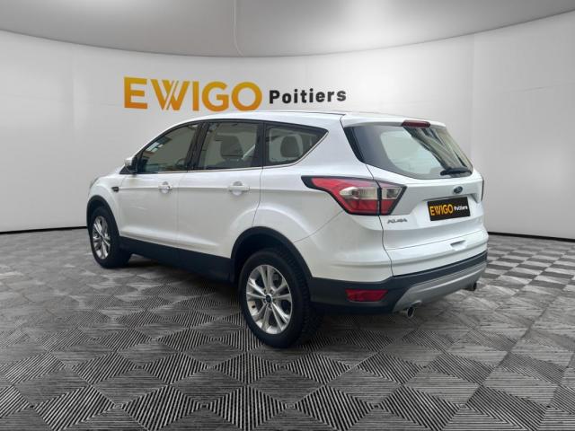 Ford Kuga image 4