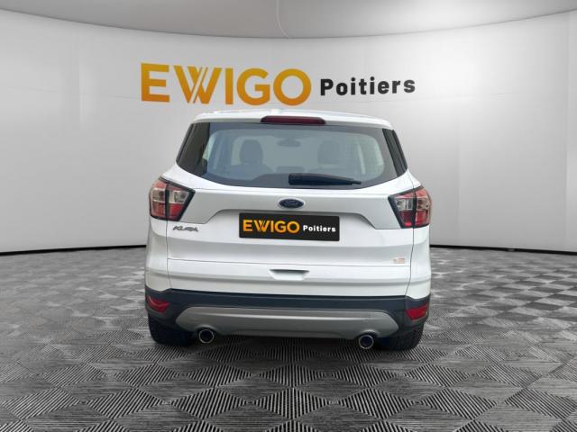 Ford Kuga image 2