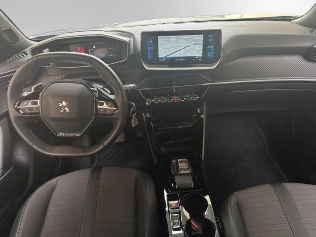 Peugeot 2008 image 7
