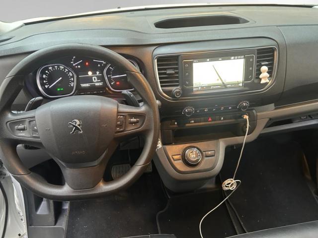 Peugeot Expert image 2
