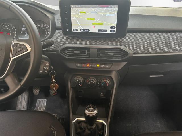 Dacia Sandero image 9