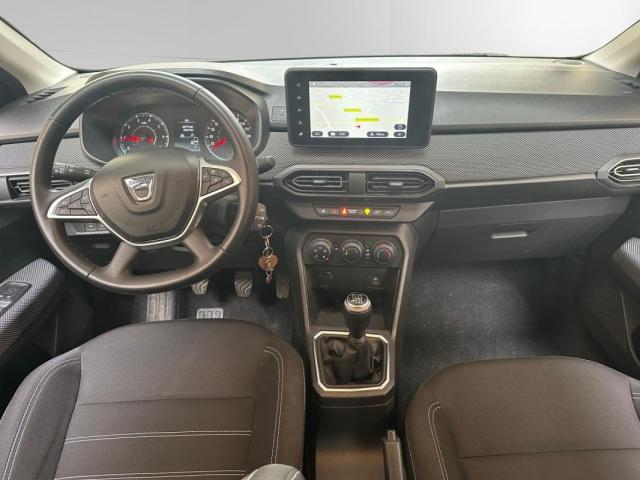 Dacia Sandero image 3