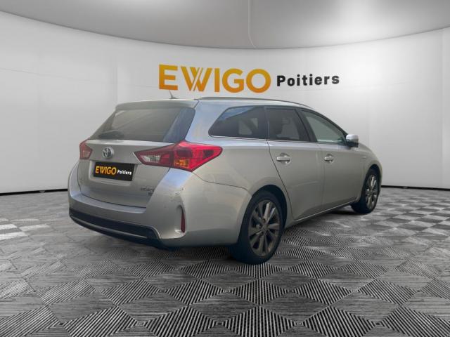 Toyota Auris image 7