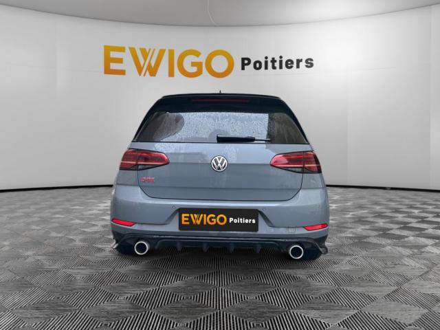 Volkswagen Golf image 6