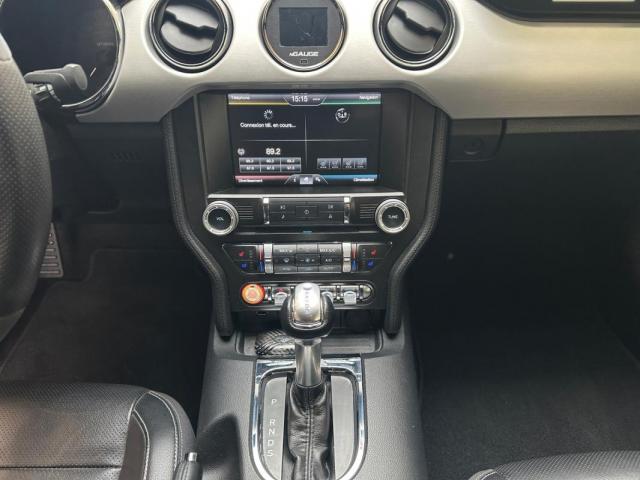 Ford Mustang image 4