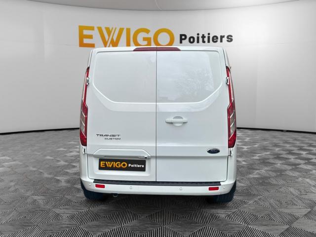 Ford Transit Custom image 5